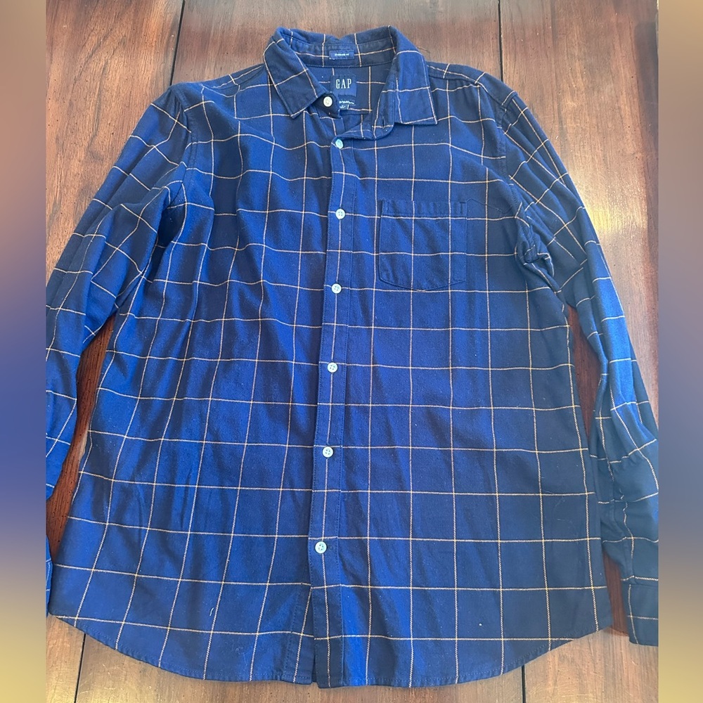 Gap winter button down